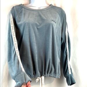 Hurley 90’s surfer sweatshirt.